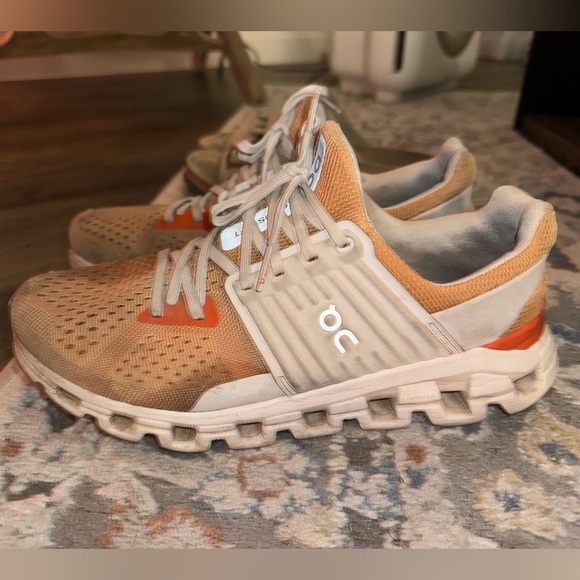 ON Running Cloud Womens Shoe - Picture 3 of 3